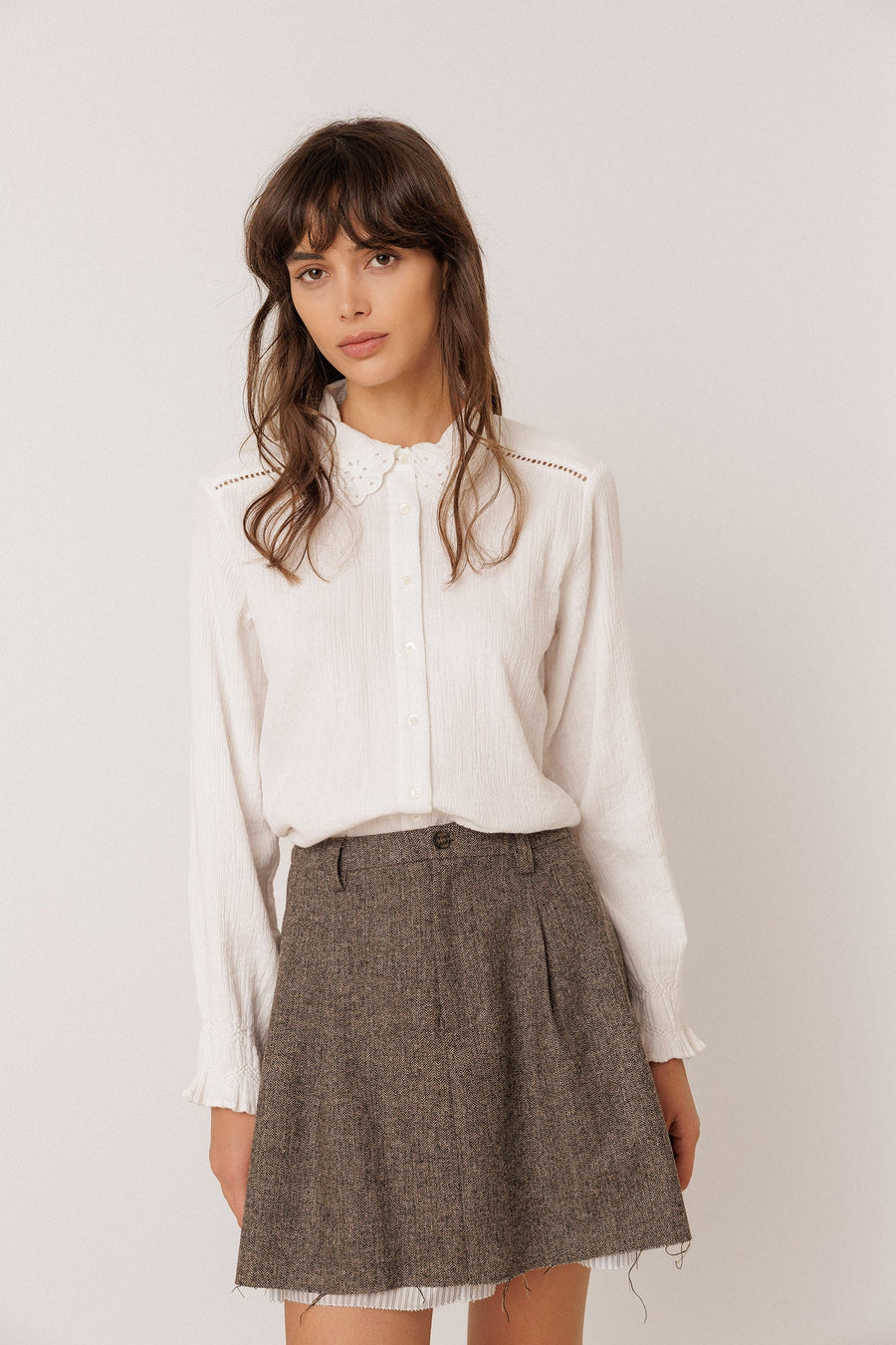 Indi & Cold romantic collared double gauze shirt -  white
