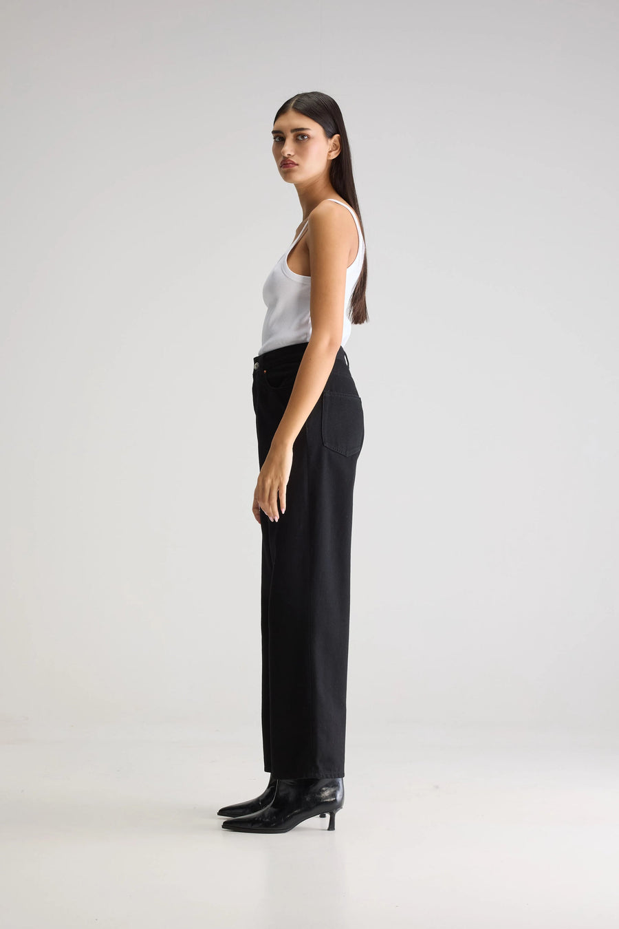 Bellerose Poker high rise/ wide leg jean - black