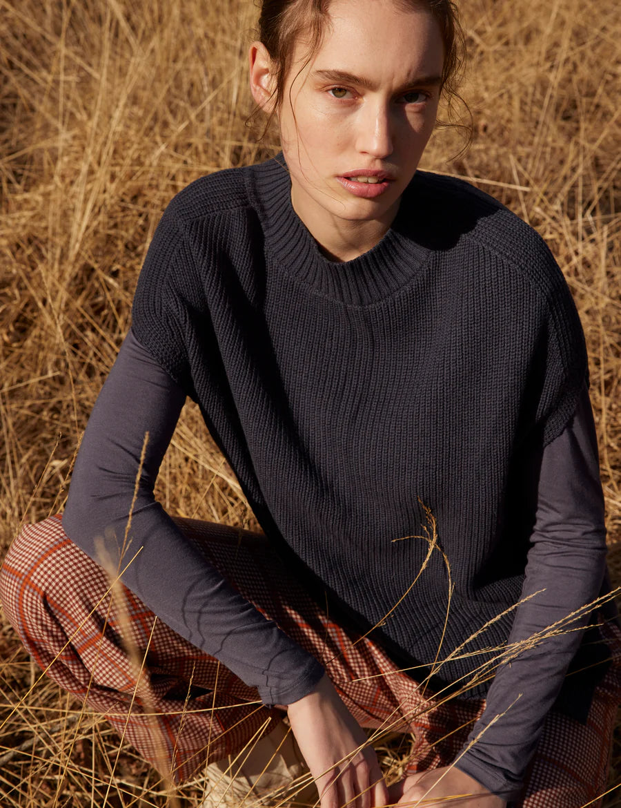 Esme studio long sleeve slim jersey top - black