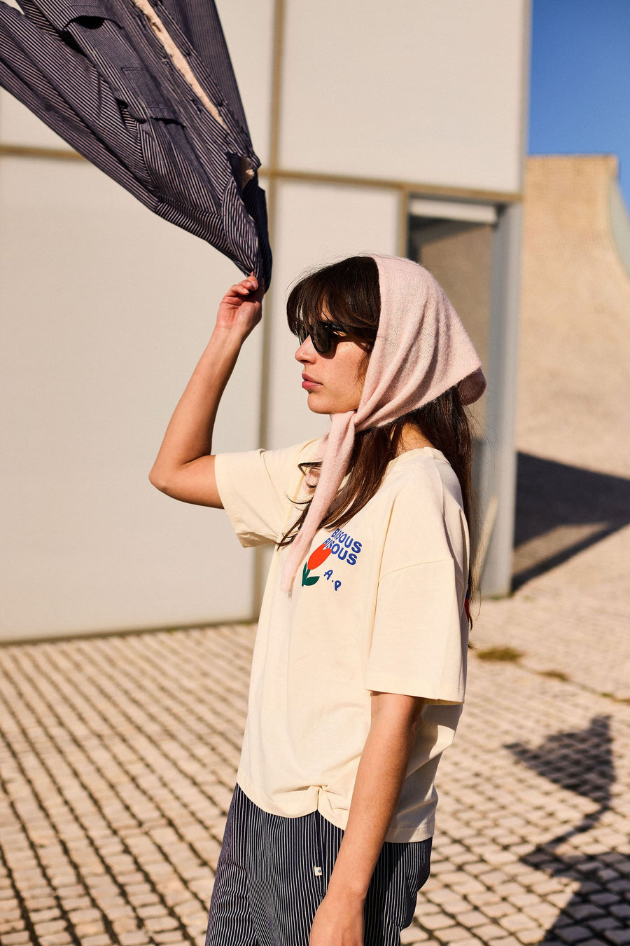 Arsene & Les pipelettes a.p Bisous bisous organic cotton t shirt - ecru