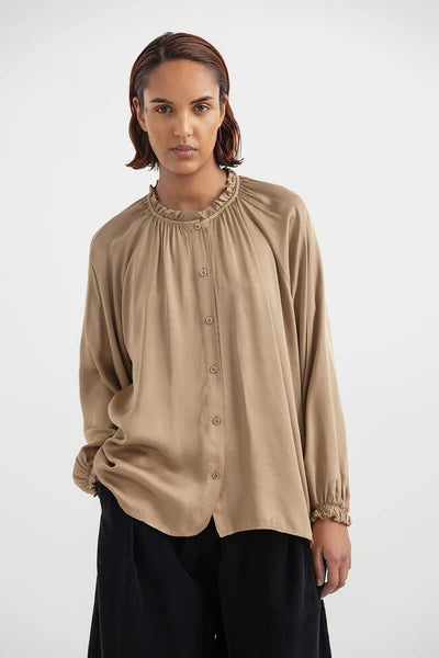 Project AJ117 Rachel blouse -camel