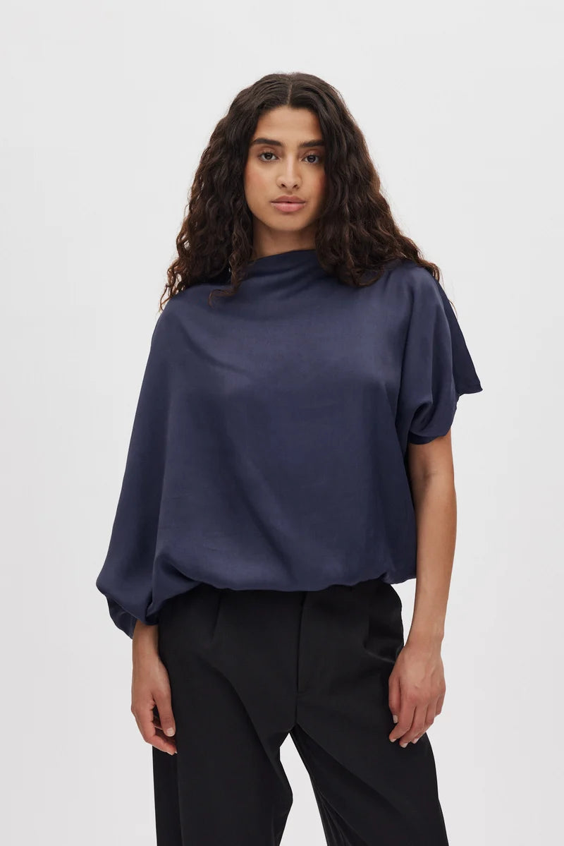 Rabens Saloner Ripple drape blouse - dark blue