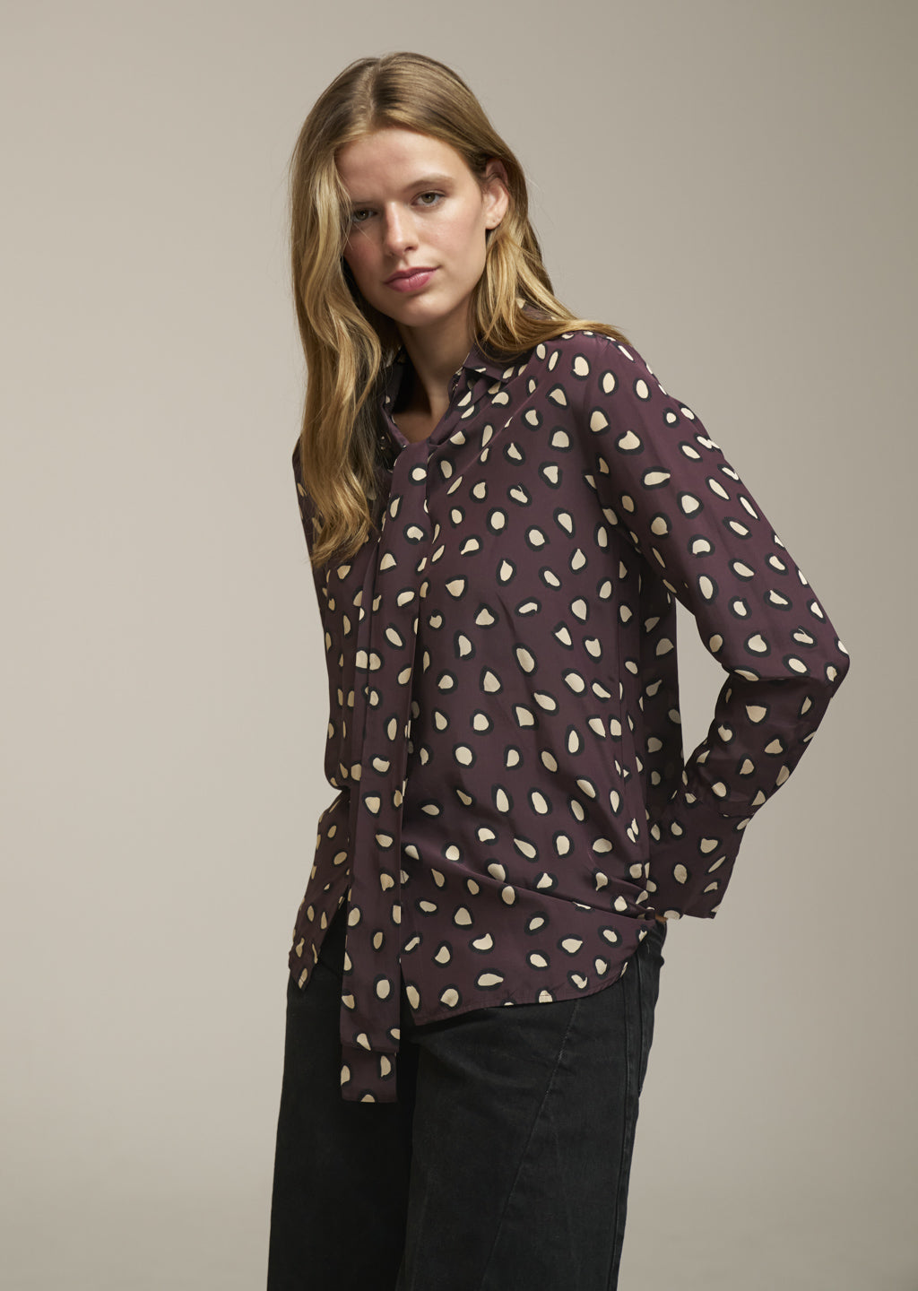 0039 Italy Odetta cuff printed blouse