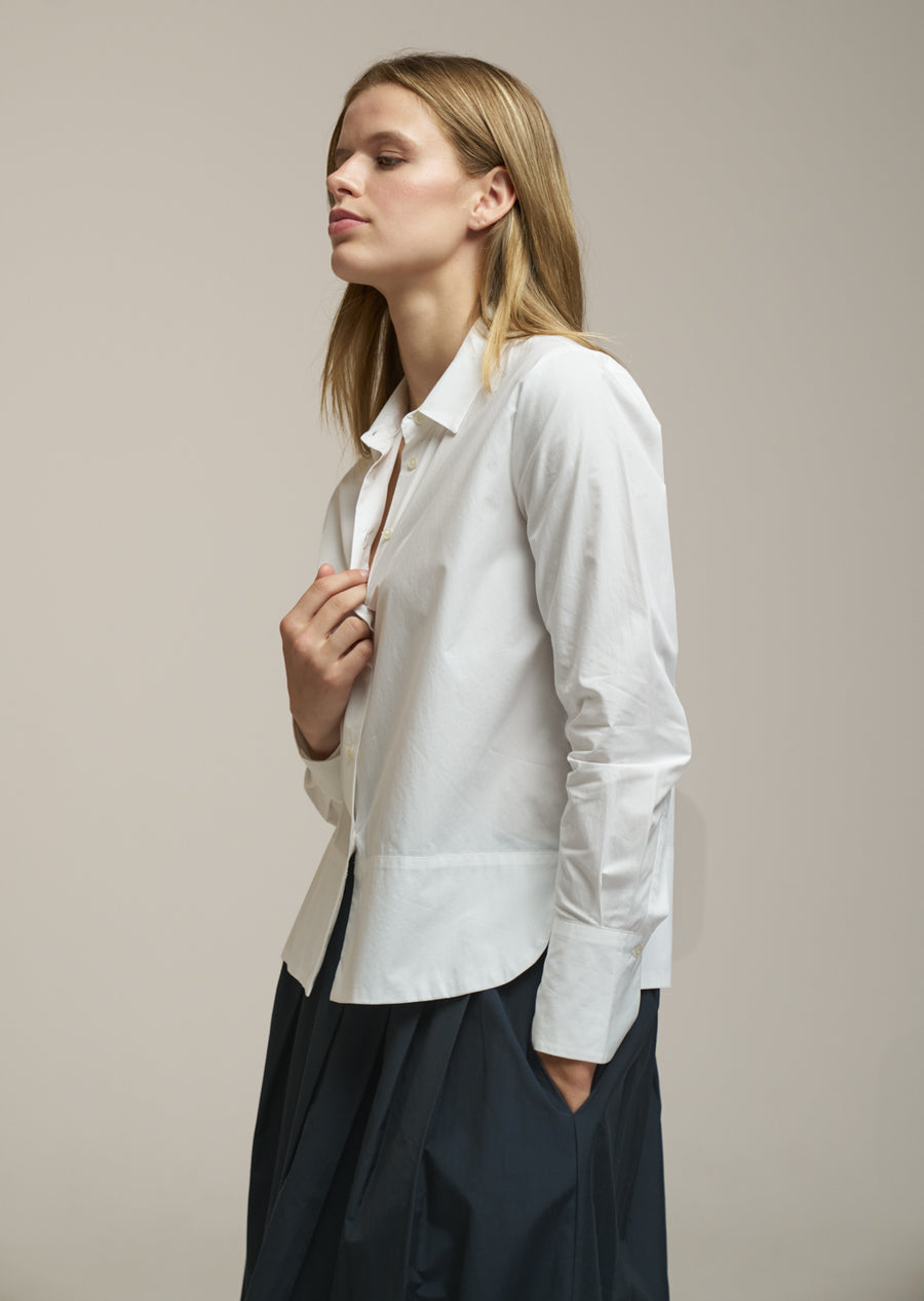 0039 Italy Silvy white shirt