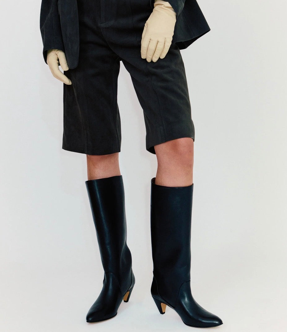 Anonymous  Copenhagen Valle long straight leather boot - black