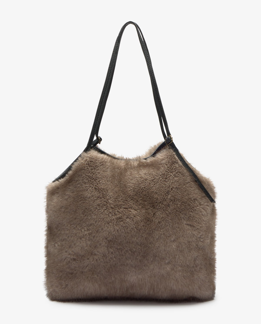 Yerse Faux fur bag