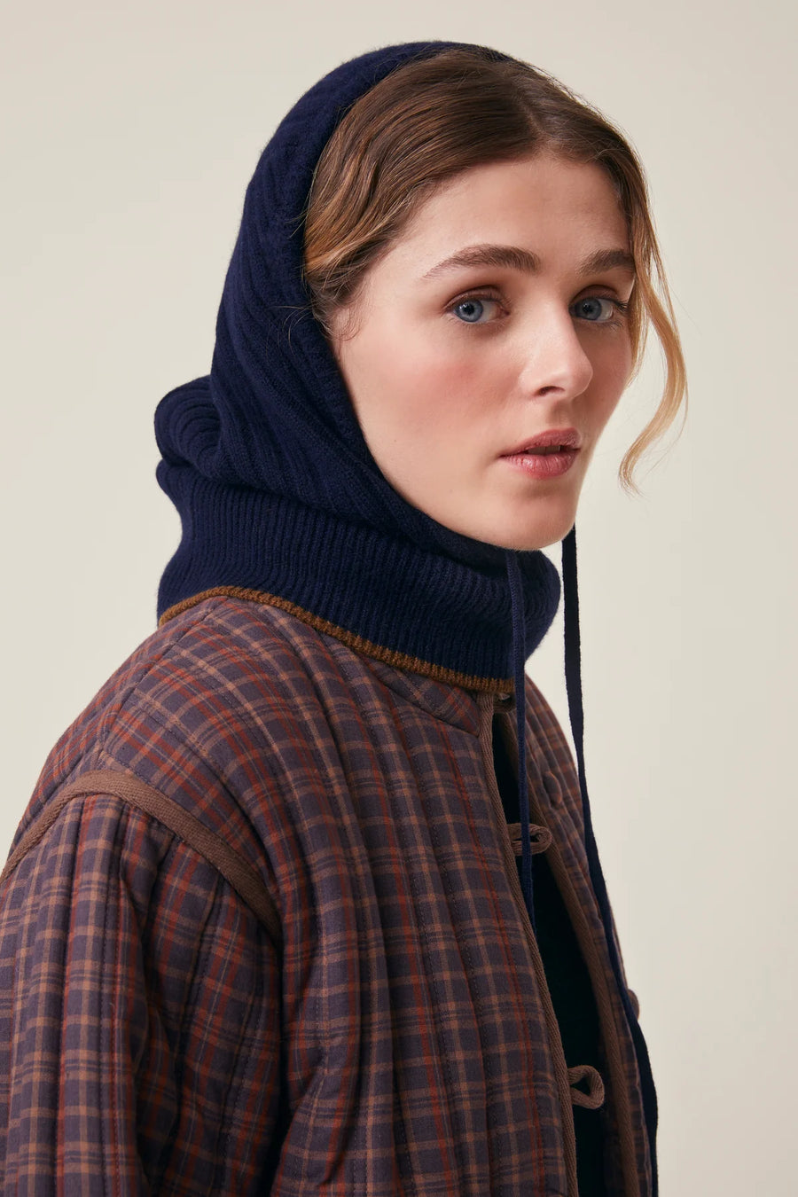 Moismont Irma wool hood - 2 colourways