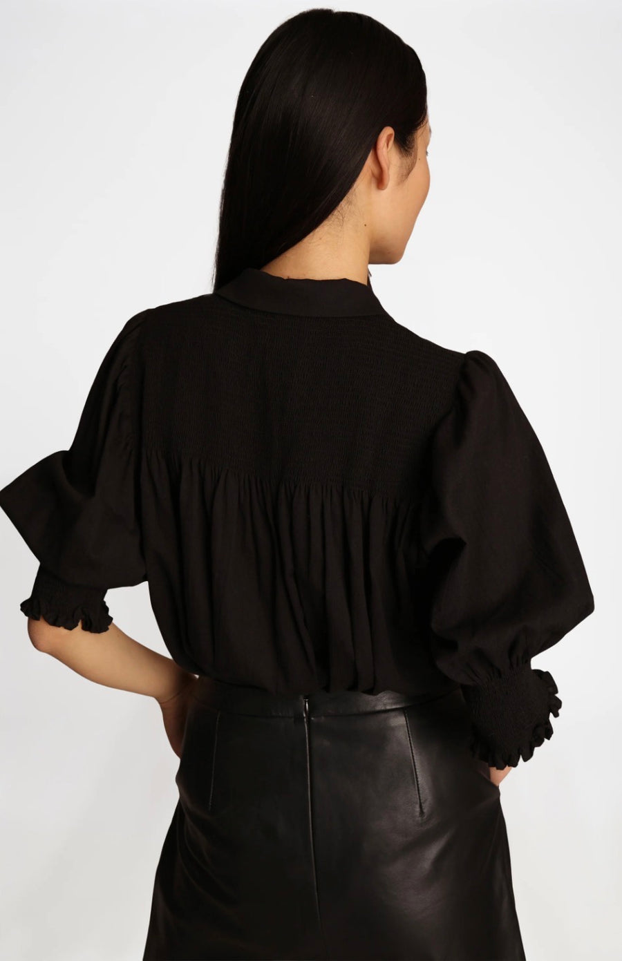 Munthe Chapter short  sleeved blouse - black