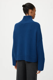 Soft Goat Girlfriend cashmere turtleneck jumper - ink blue
