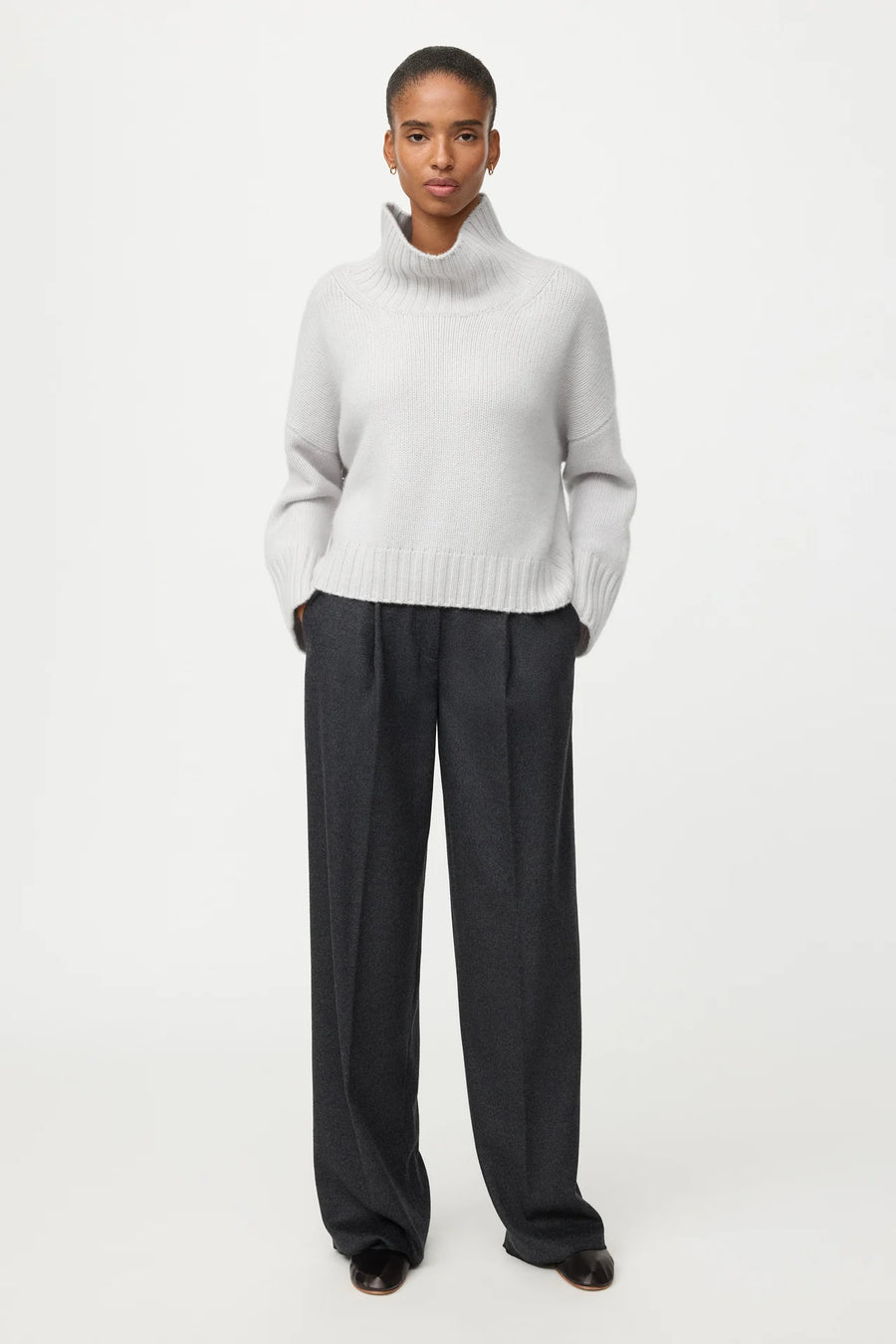 Soft Goat Girlfriend cashmere turtleneck jumper - Quiet grey
