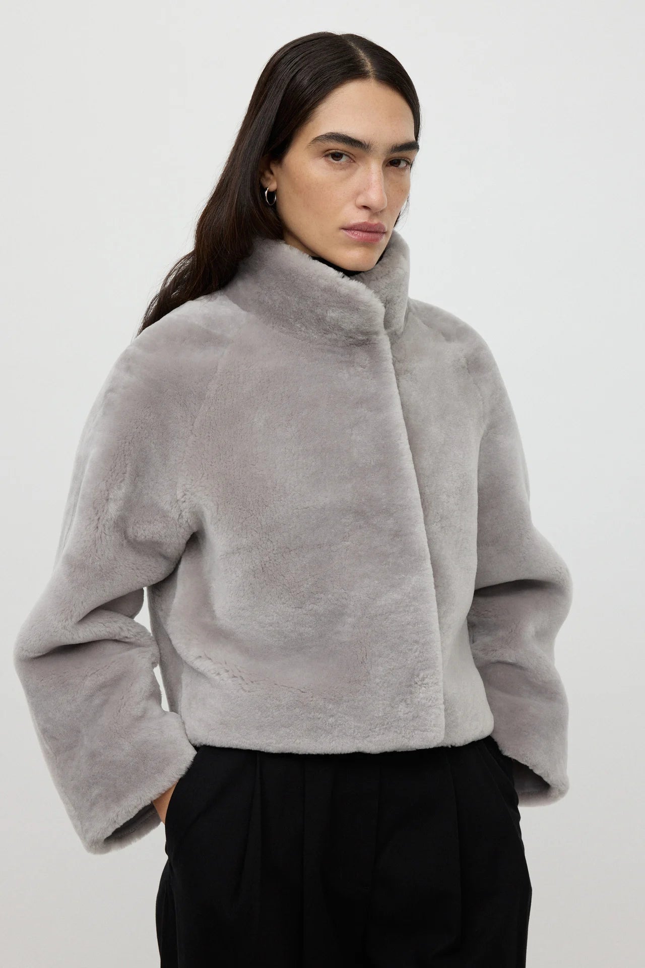 Soft Goat Shearling short jacket - quiet grey