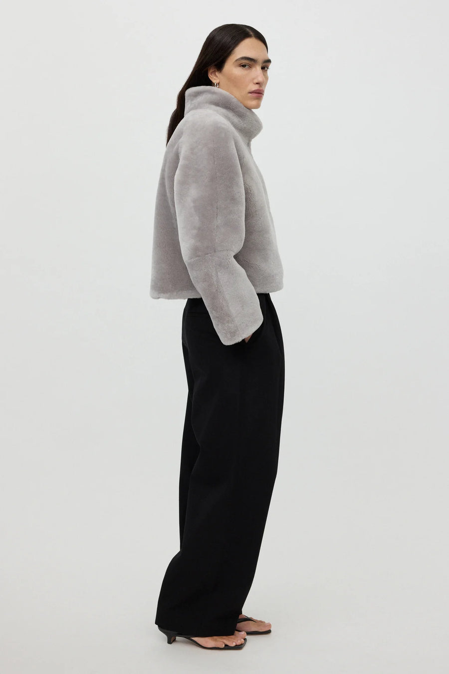 Soft Goat Shearling short jacket - quiet grey