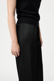 Soft Goat straight silk trouser- black