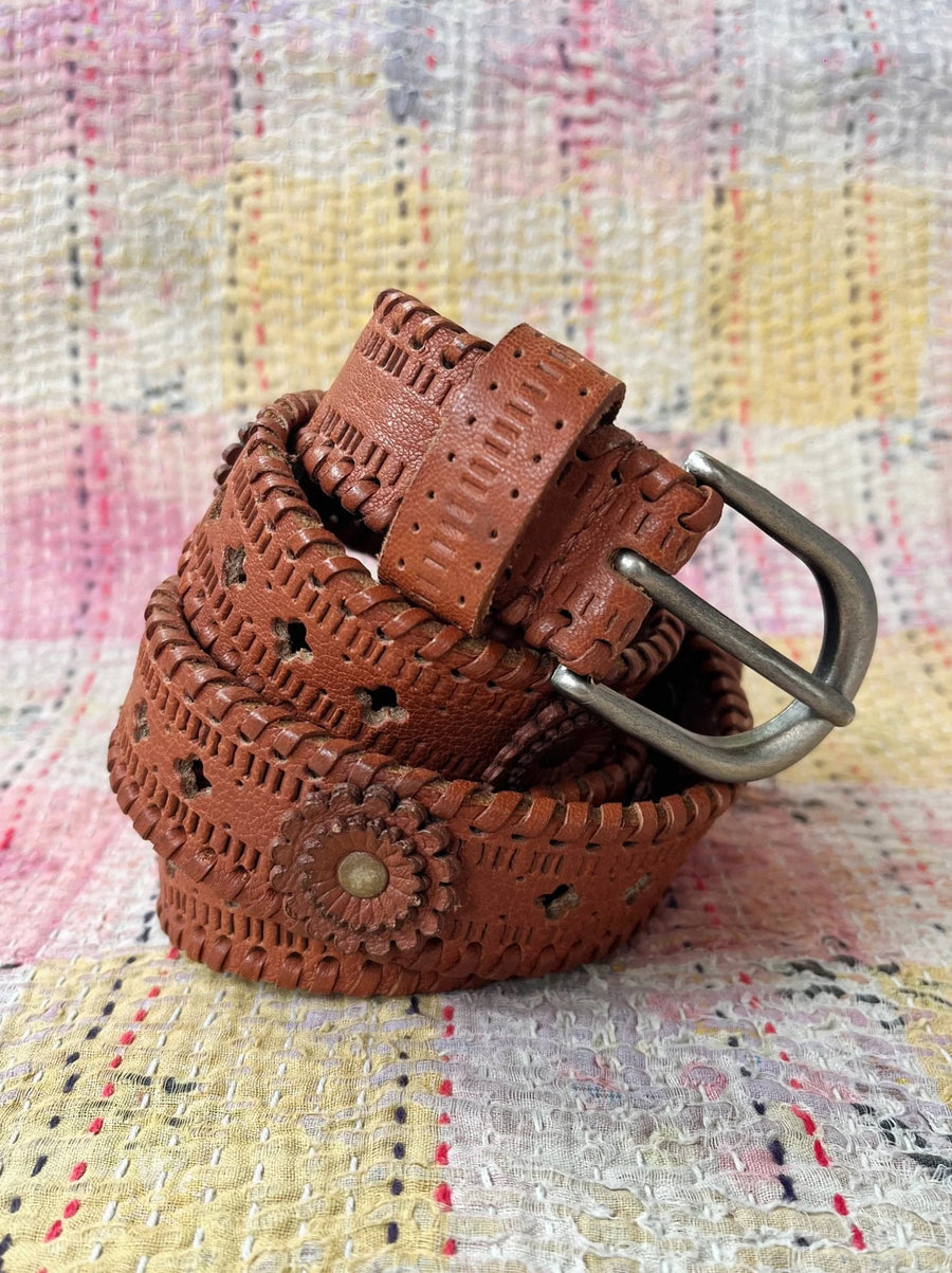 Maison Hotel Devendra belt