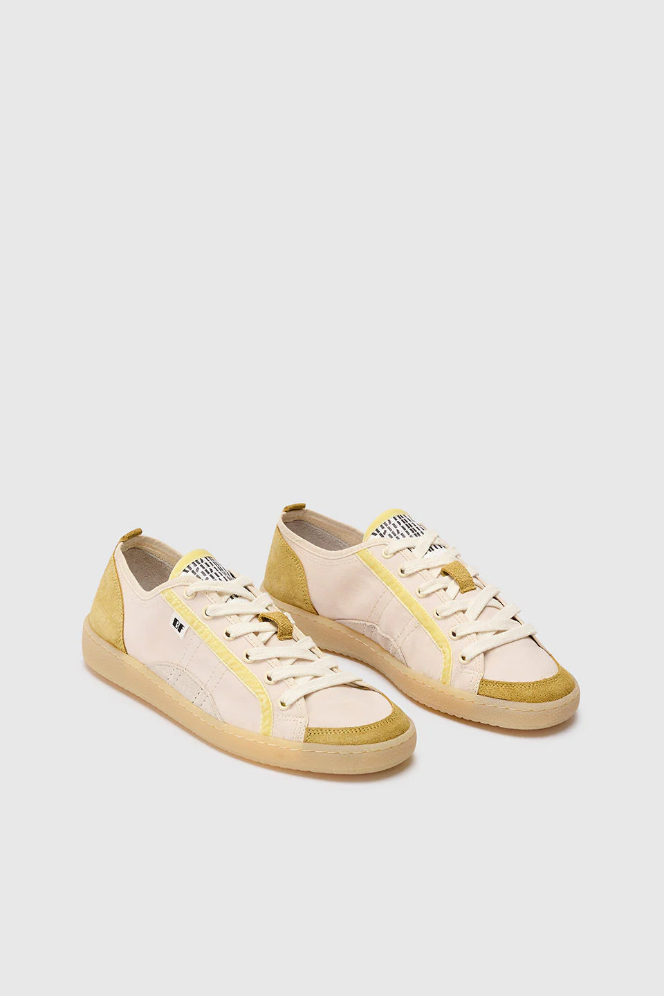 Beatriz Furest Cameron trainer
