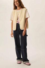 Des Petits Haut Zlata teddy gillet - cream