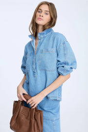 Munthe Tuxe shirt - light wash denim