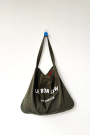 Le Bon Crew Happy Carry Bag